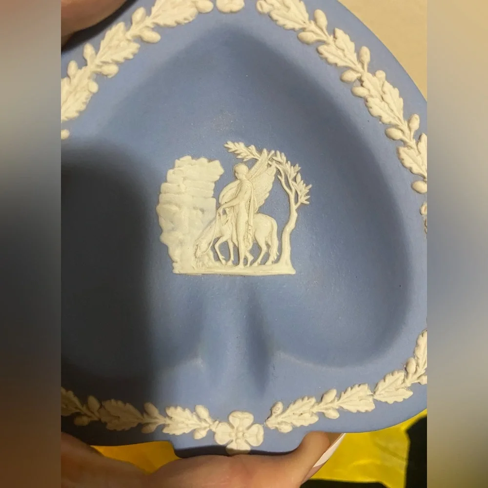 2 vintage ceramic blue dishes WedgWood England